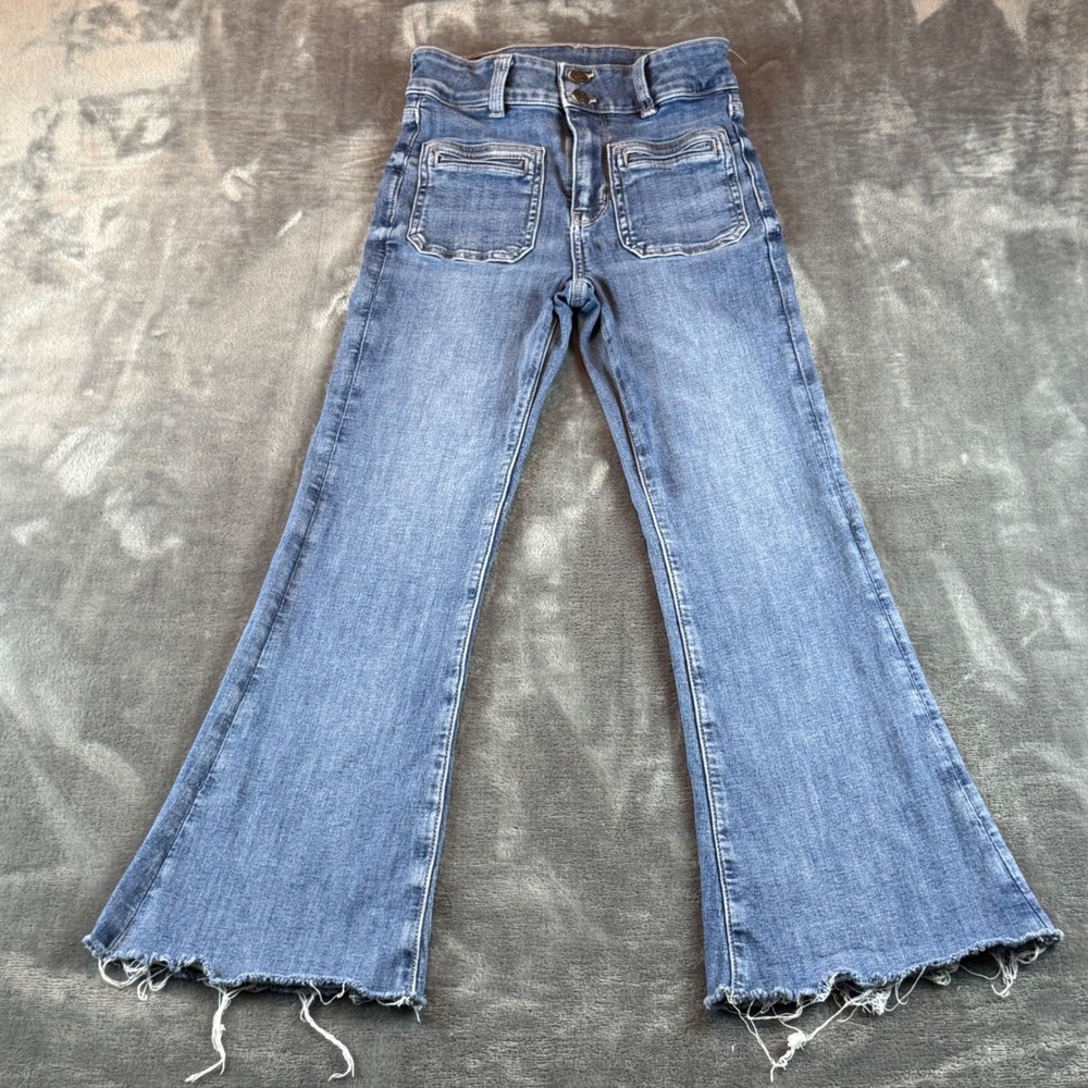 American Eagle Women's Jeans Super Hi Rise Flare‎ Size 00 Short Raw Hem  Stretch